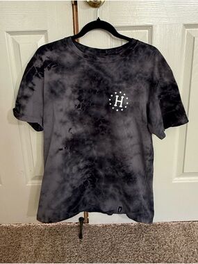 HUF Tie Dye Graphic T Shirt Roses Logo Streetwear Size Medium
